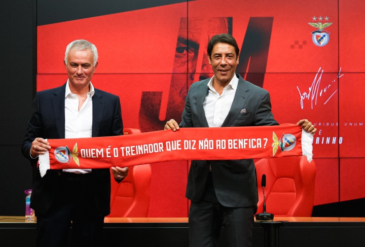 老英超聯賽球員：穆里尼奧總是這樣做 上任→與媒體+主席競選→獲得終止費